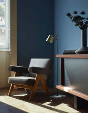 Capitol Complex Armchair by Cassina - view 3