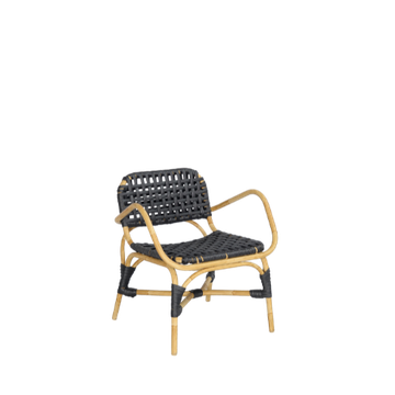 Kisa Lounge Chair by CBdesign