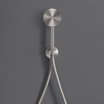 HAND SHOWERS AND BRACKETS FRE192 by Ceadesign