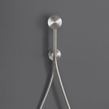 HAND SHOWERS AND BRACKETS FRE94 by Ceadesign