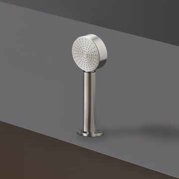HAND SHOWERS AND BRACKETS LTZ92 by Ceadesign