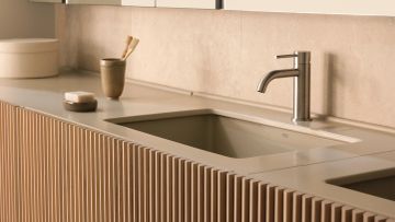 Undercounter rectangular washbasin by Ceramica Cielo
