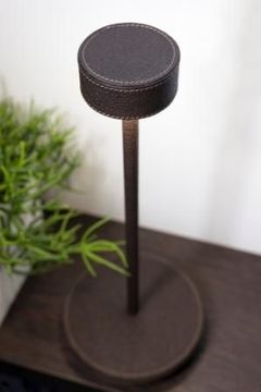 Rivetto Art - Leather Led table lamp by Chiaro di Luna