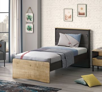 Black Bed by Cilek