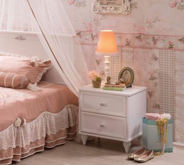 Romantica Nightstand by Cilek
