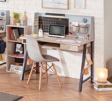 Trio Medium Study Desk by Cilek