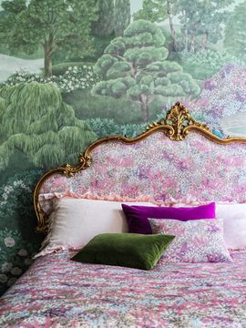 Petite Fleur Satin by Cole & Son - view 5