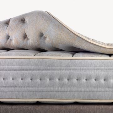 Royal Chandon Topper by Colunex
