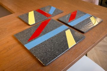 Sentieri – Sottopiatto Quadrato in Pietra Lavica Etnea (28×28 cm) by Cuore Lavico - view 5