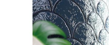CODA DI PAVONE - Majolica wall tiles by Danilo Ramazzotti