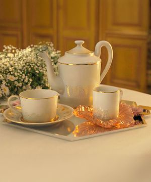 Or d'Abeille Tasse à café avec soucoupe cristal by Daum - view 5