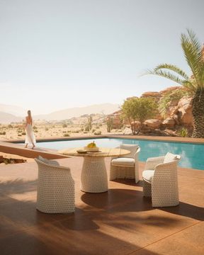 FLLAIR Dining table by Dedon - view 5