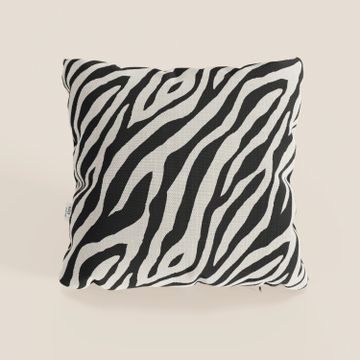 Stripe cushions geometrici in fabric Idrorepellente available in various colours by Divani Store