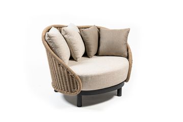 Bilbao Lounge Armchair by DRIGANI