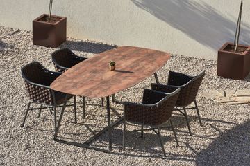 Blade Table by DRIGANI