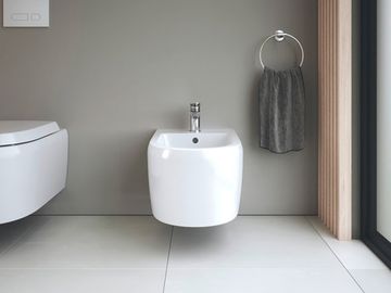Qatego Wall-mounted bidet by Duravit - view 2