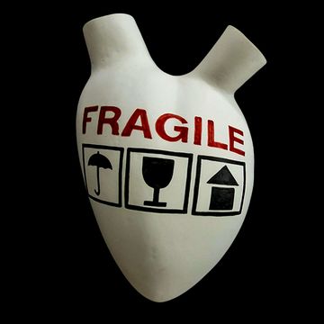 H-51 FRAGILE by Elica Studio