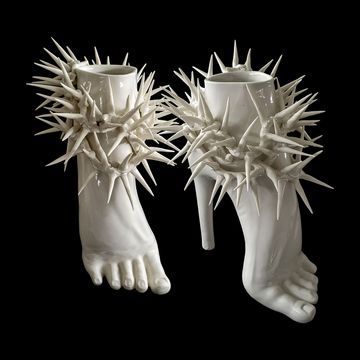 SPINE BIANCHE – WHITE THORNS by Elica Studio
