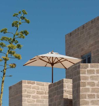 Square parasol for gardens and poolside - Classic by Ethimo - view 2