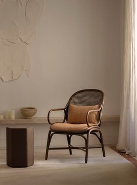 Frames upholstered low backrest armchair | Indoor Furniture by EXPORMIM