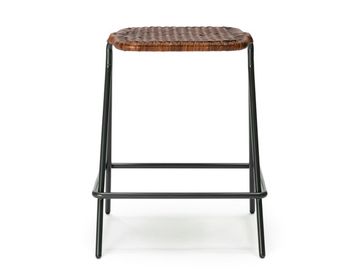 Kakī stool by Feelgood Designs - view 3