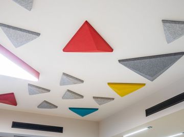 Triangle by Feltouch - view 2