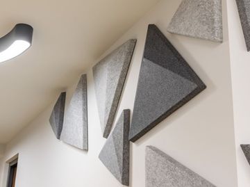 Triangle by Feltouch - view 3