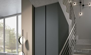 Armadio scalare sottoscala - Composizione 38 by Ferrimobili