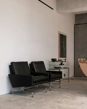 Pk31 Easy Chair by Fritz Hansen