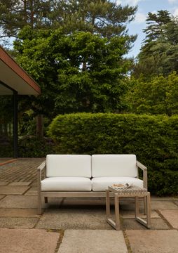 Virkelyst sofa by Fritz Hansen - view 8