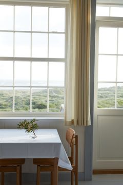 Vester Chair by Fritz Hansen - view 6