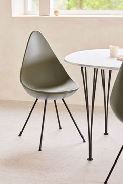 Drop™ by Fritz Hansen - view 2