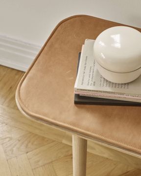 Hven Bench by Fritz Hansen - view 2
