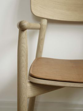 Hven Armchair by Fritz Hansen - view 3