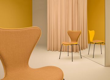 Series 7™ by Fritz Hansen - view 3