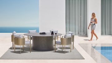 Solanas Dining table Ø180 by GANDIABLASCO
