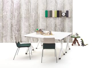 Triennial Classic chair by Gispen - view 3