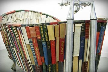 HABIMAT - Una vasca di libri by HABIMAT