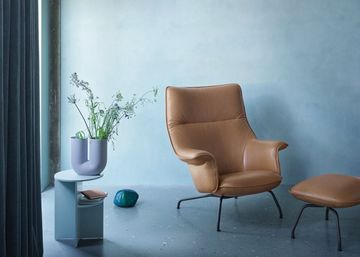 Doze Lounge Chair High Back Swivel Base by Heal's - view 3