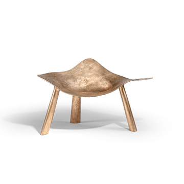 ICONIQUE POLTRONA by HESSENTIA | Cornelio Cappellini