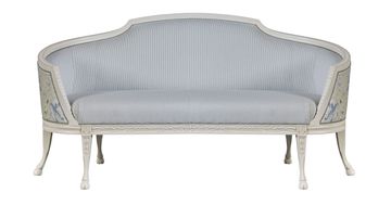 Amour Loveseat by Hickory Chair