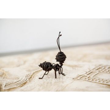 Ant mini by ICI ET LÀ