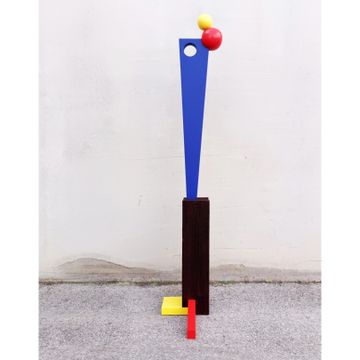 SI totem by ICI ET LÀ