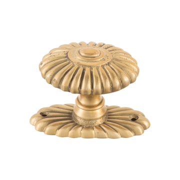 Novecento Gran Vía – brass knob by Il Bronzetto