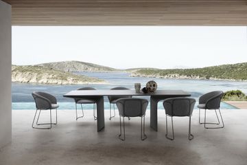 Giorgio outdoor table by Illoft