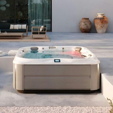 J-375 6-7 Person Hot Tub With Large Lounge Seat by Jacuzzi®