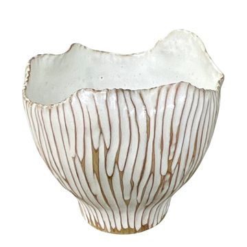 AWAKEN VOLUTE VASE by JANUS et Cie