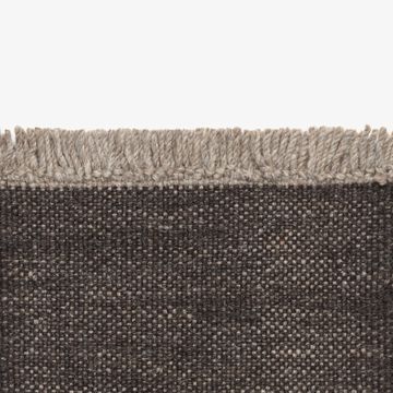 Yield Naturally Coloured Fringes - 0291 by Kvadrat - view 2