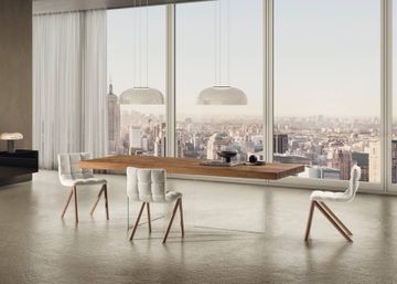 Mezz'aria suspended chair by Lago
