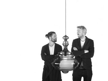 Niveo Base Size Table Lamp by Lasvit - view 4